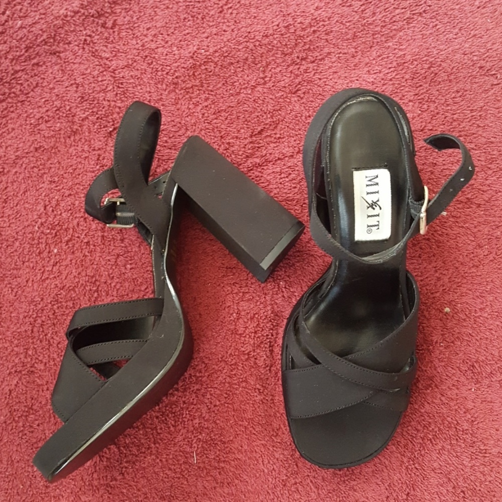 Mixit strappy dress shoes, heel 3-3/4", Size 7.5
